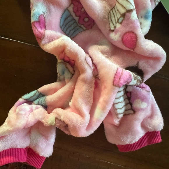NWT Fitwarm L Cupcake Dog Outfit Cozy Pink - Picture 4 of 8
